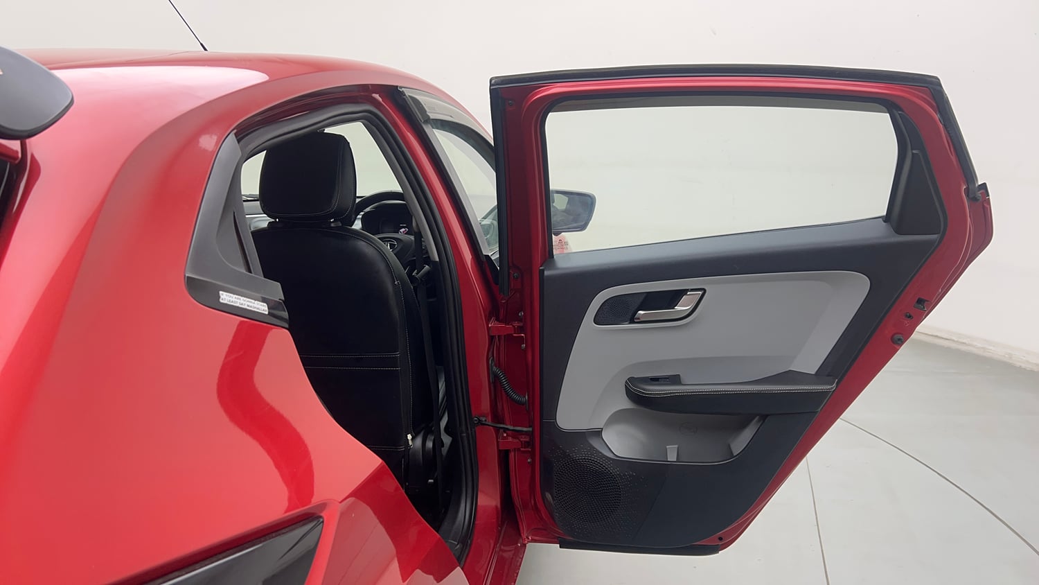 Used 2021 Tata Altroz XZ Diesel Diesel Manual interior RIGHT REAR DOOR OPEN VIEW