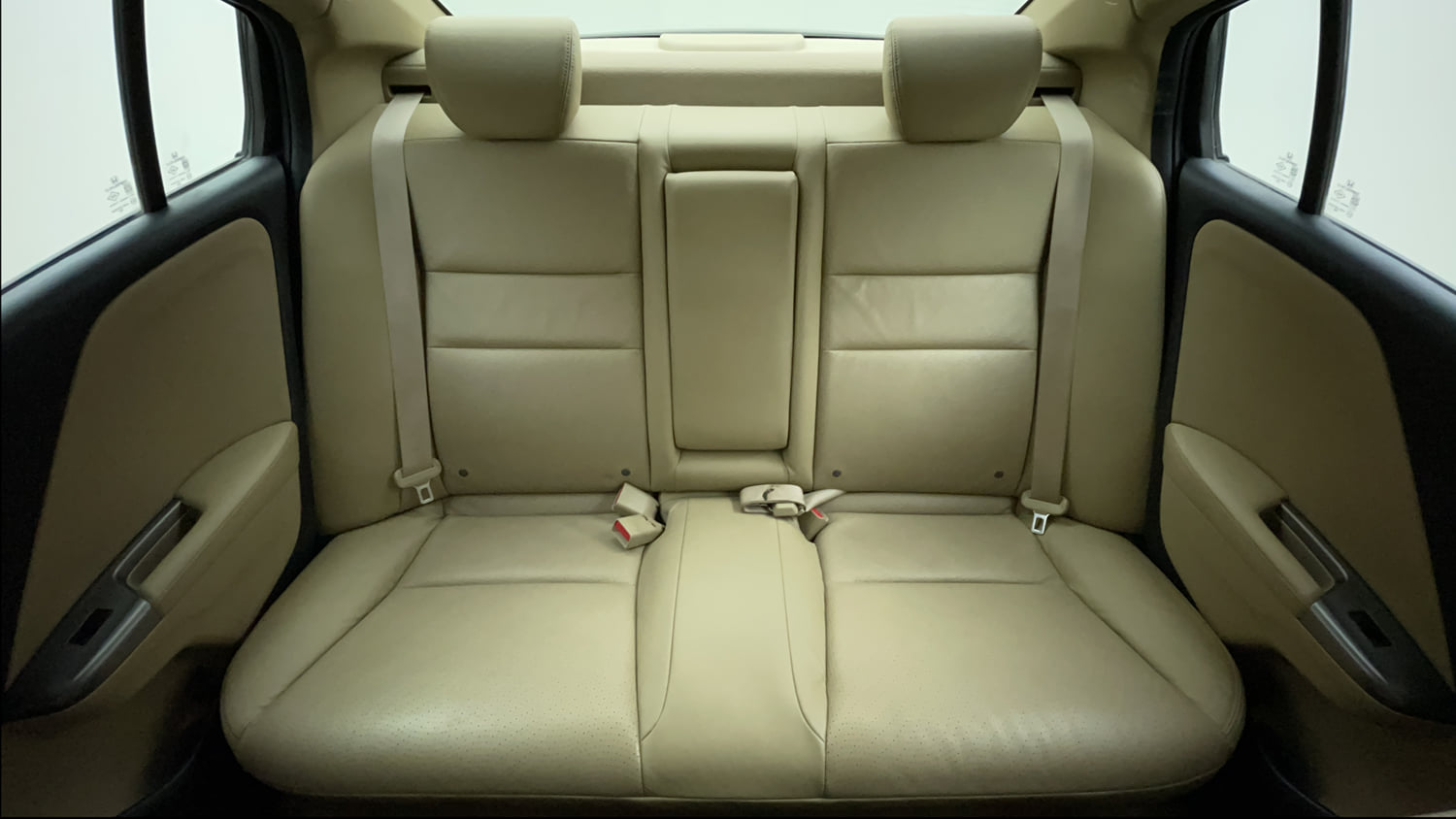 Used 2018 Honda City ZX CVT Petrol Petrol Automatic interior REAR SEAT CONDITION VIEW