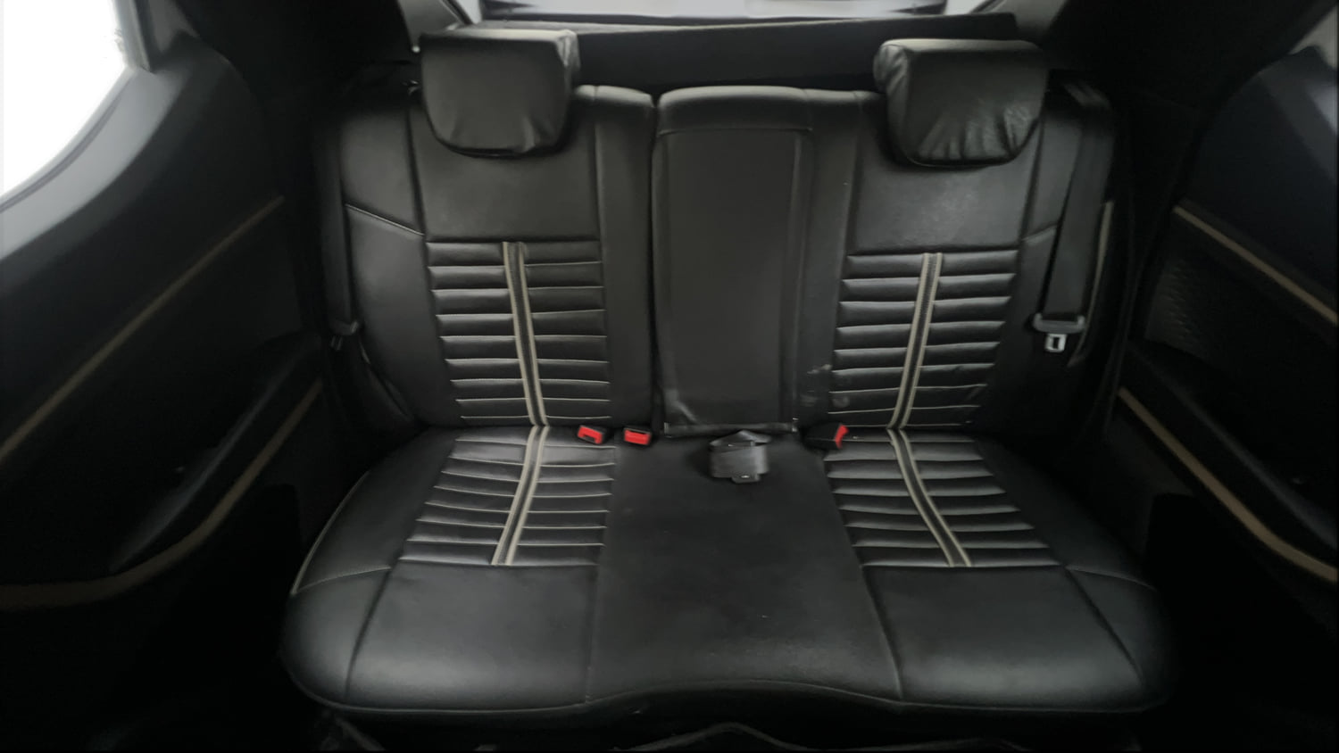 Used 2022 Renault Kiger RXT MT Petrol Manual interior REAR SEAT CONDITION VIEW