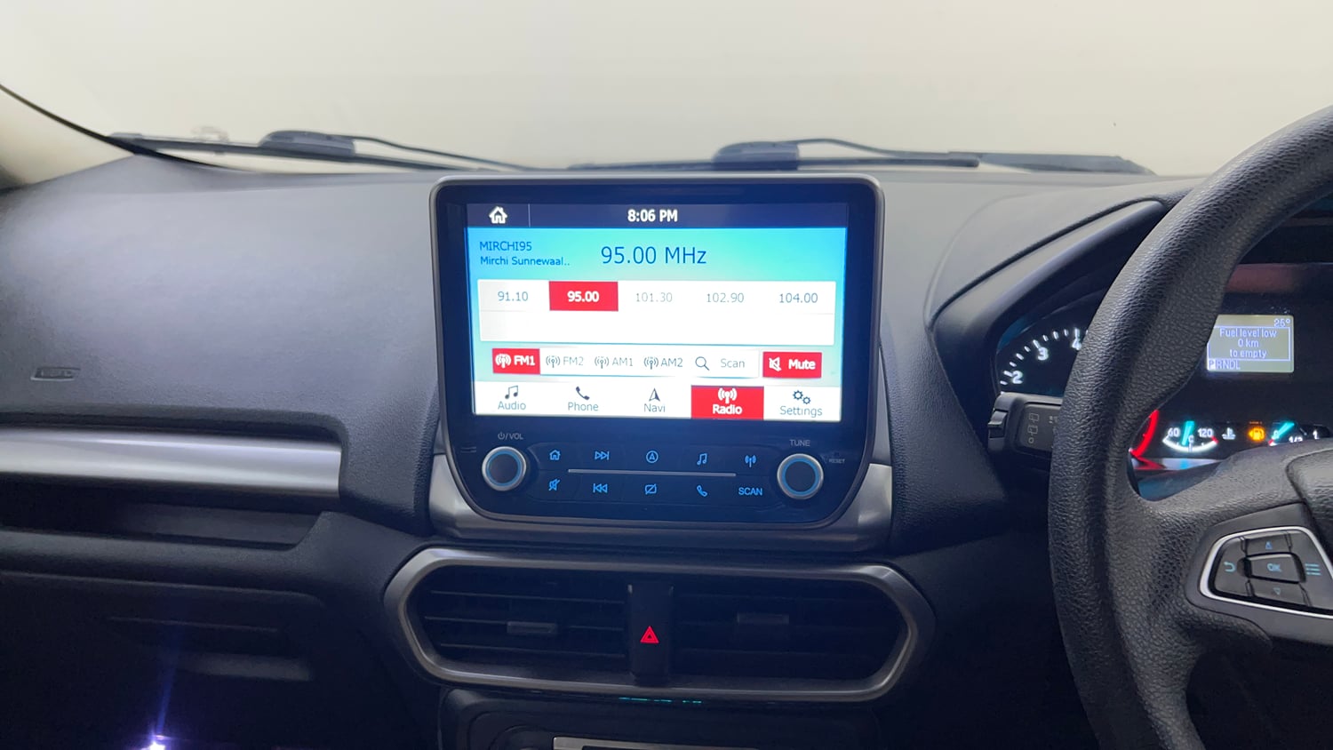 Used 2018 Ford EcoSport Trend + 1.5L Ti-VCT AT Petrol Automatic top_features Integrated (in-dash) music system