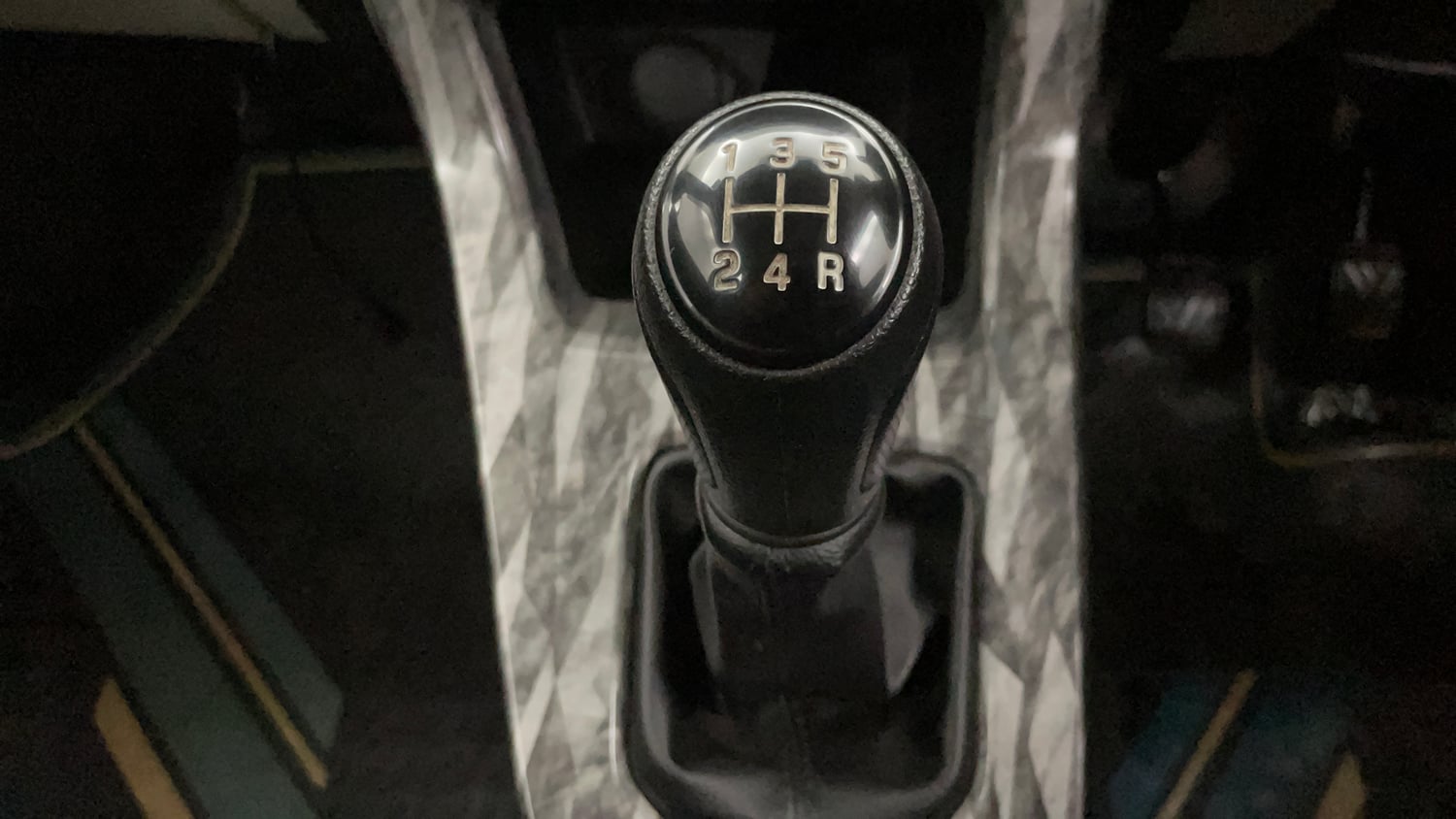 Used 2022 Maruti Suzuki Wagon R VXI 1.0 Petrol Manual interior GEAR  KNOB VIEW