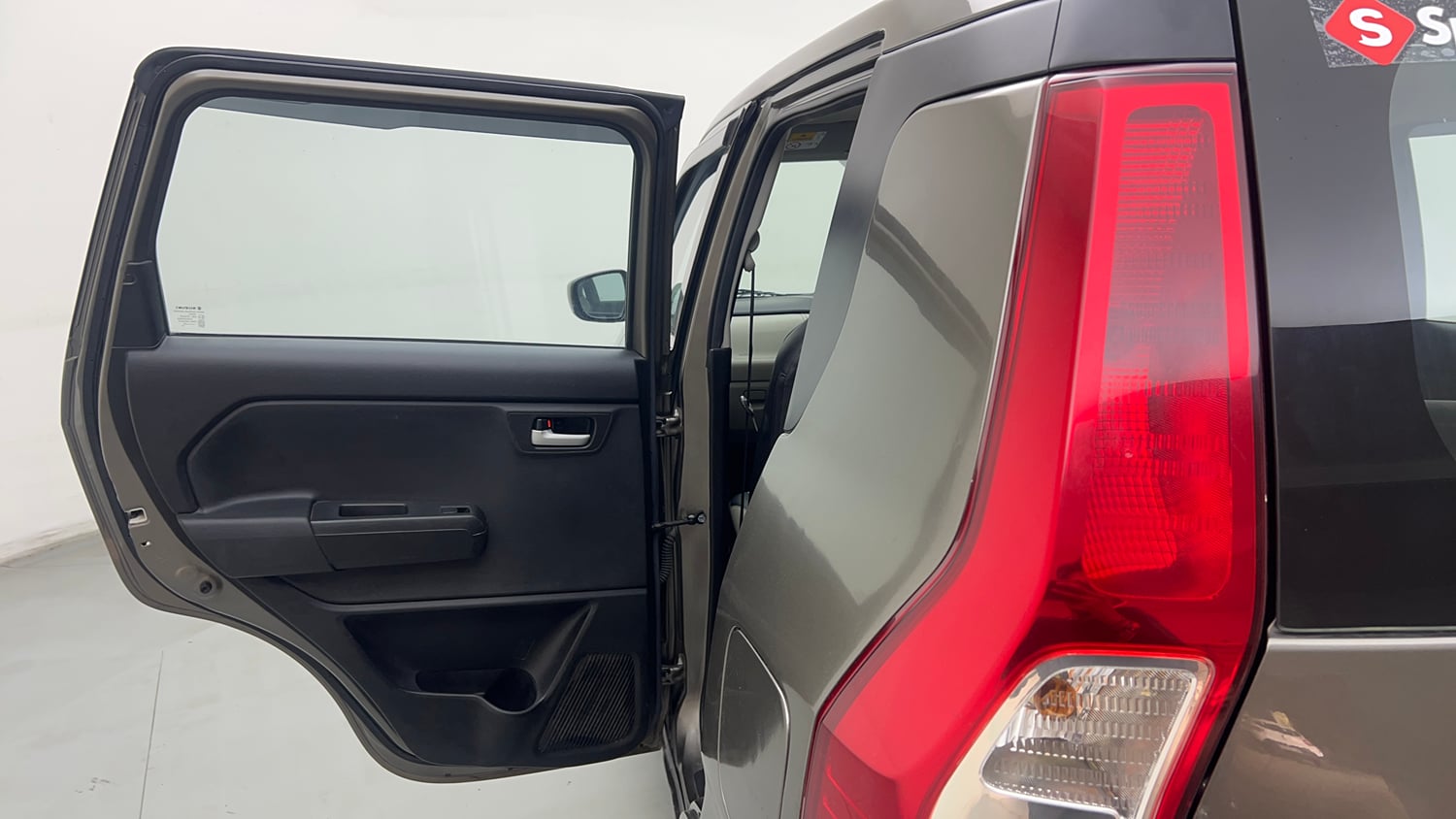 Used 2023 Maruti Suzuki Wagon R VXI 1.0 Petrol Manual interior LEFT REAR DOOR OPEN VIEW