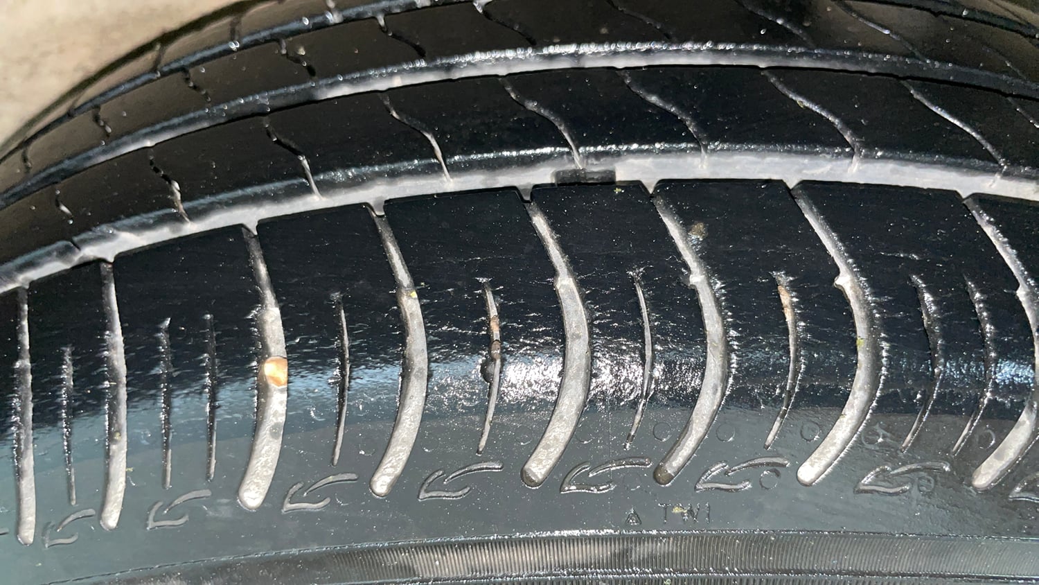 Used 2022 Maruti Suzuki Wagon R VXI 1.0 Petrol Manual tyres LEFT REAR TYRE TREAD VIEW
