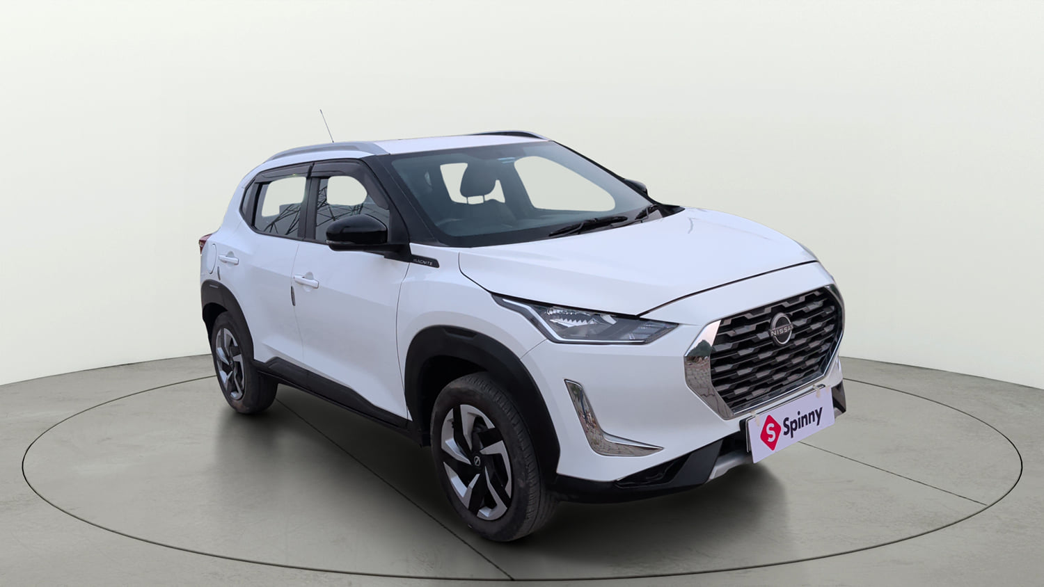 Used 2023 Nissan Magnite XL Petrol Manual exterior RIGHT FRONT CORNER VIEW