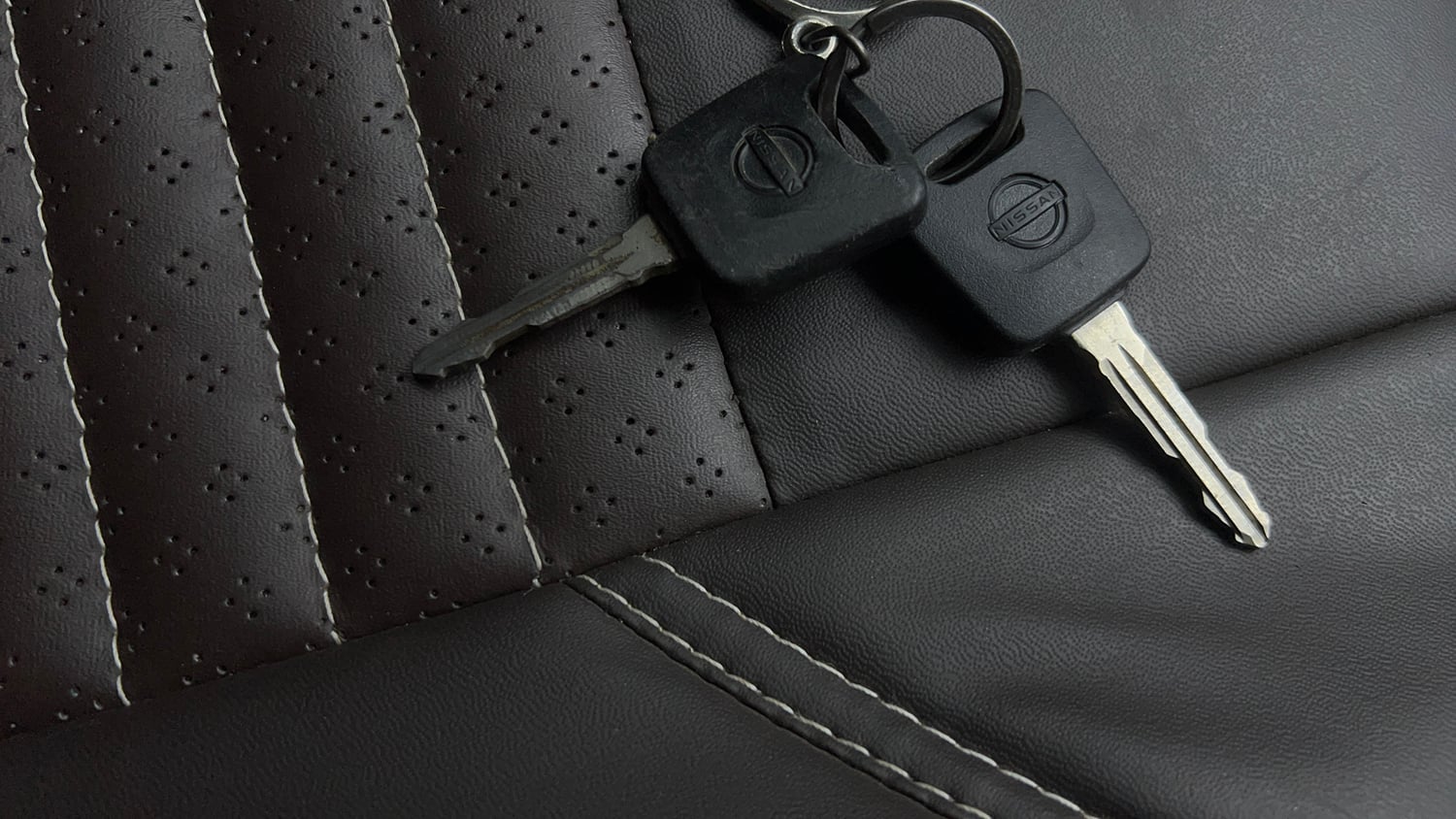 Used 2023 Nissan Magnite XE Petrol Manual extra CAR KEY VIEW