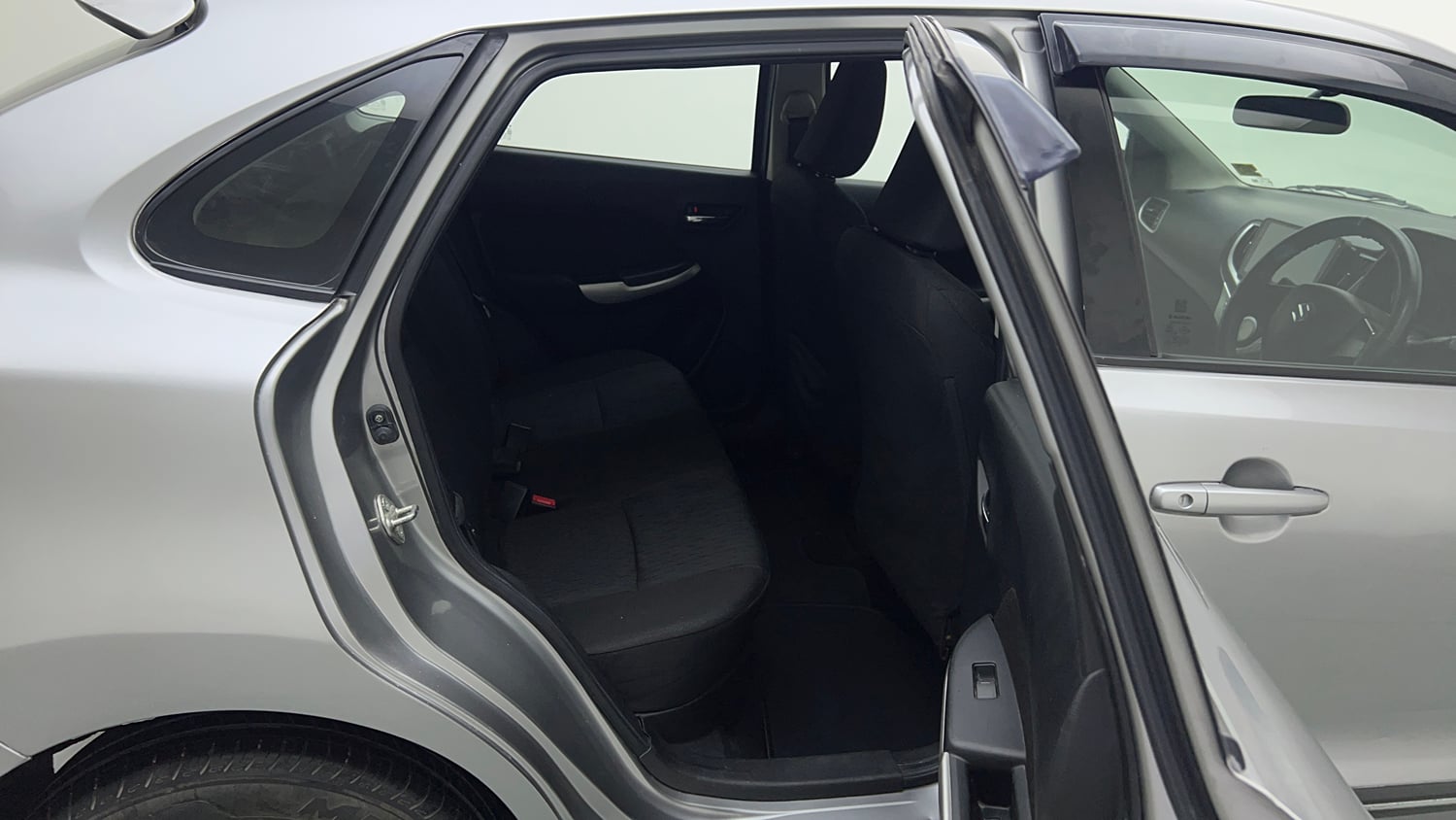 Used 2016 Maruti Suzuki Baleno Delta 1.2 Petrol Manual interior RIGHT SIDE REAR DOOR CABIN VIEW