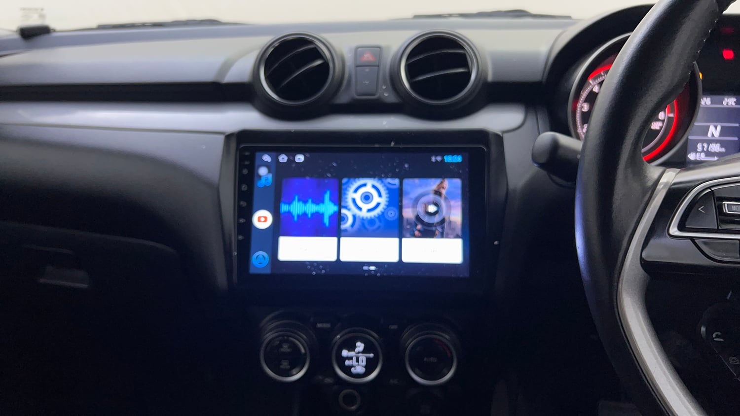 Used 2018 Maruti Suzuki Swift ZXi AMT Petrol Automatic top_features Integrated (in-dash) music system