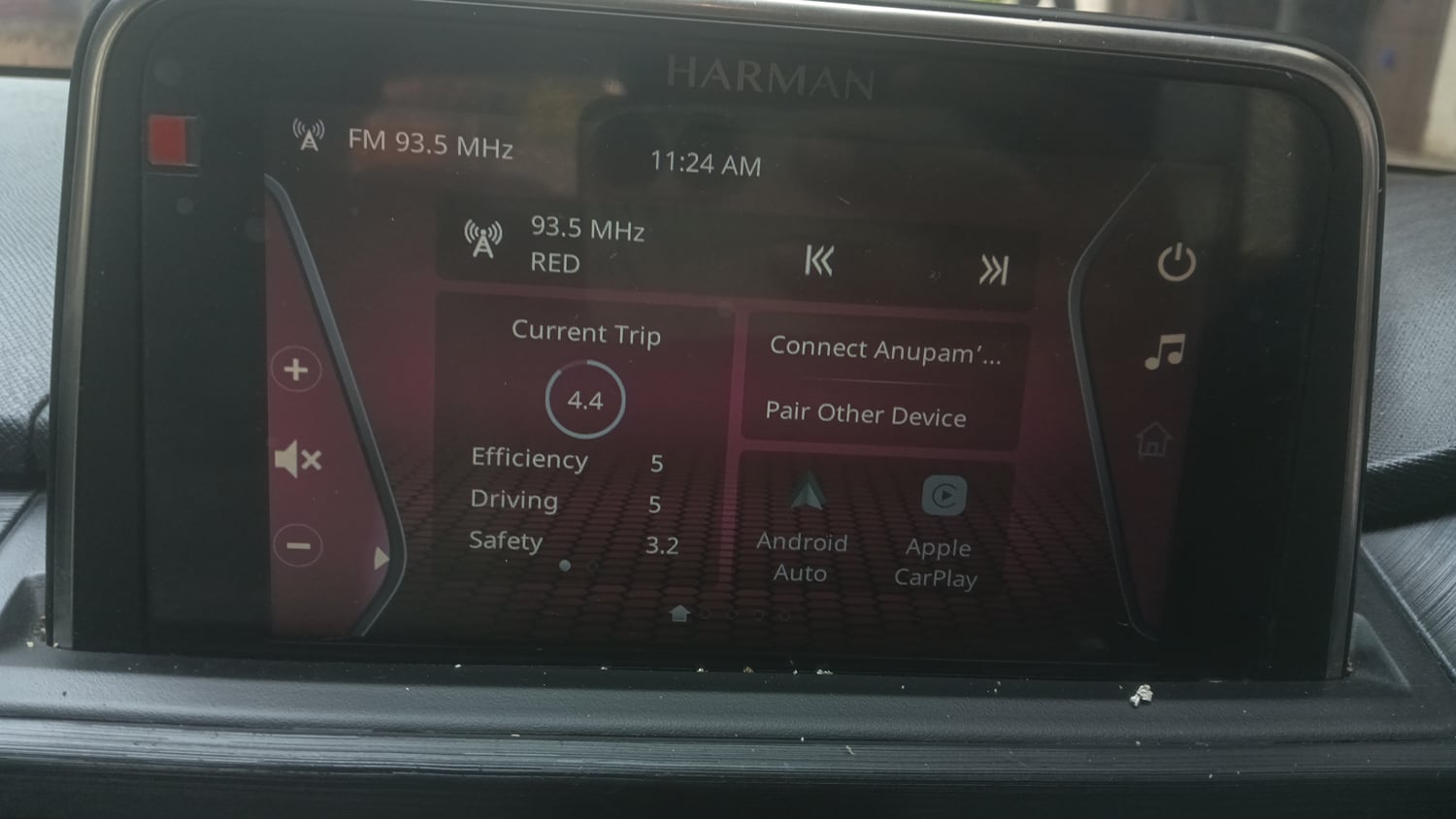 Used 2022 Tata Punch Accomplished MT Petrol Manual top_features Integrated (in-dash) music system
