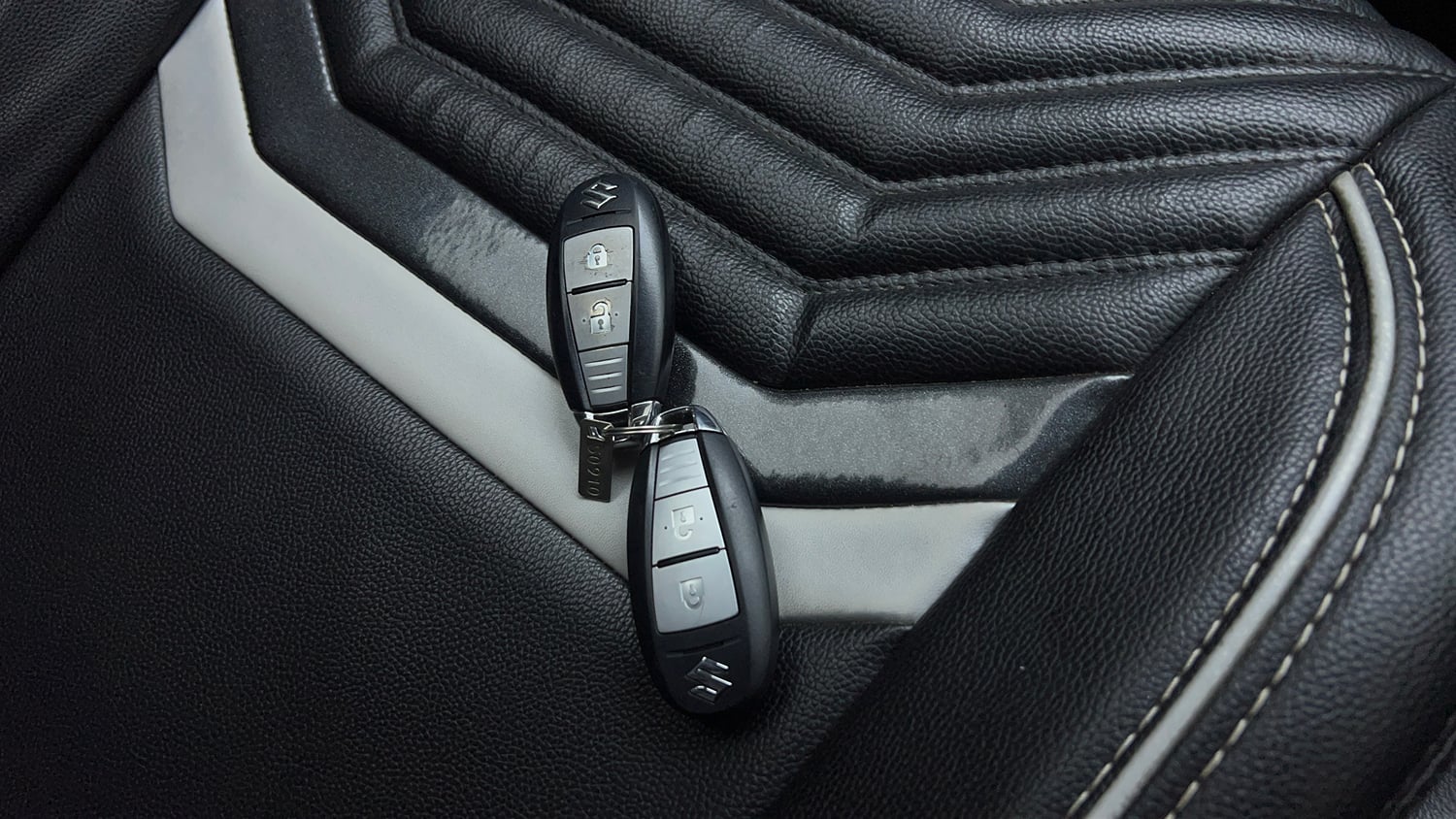 Used 2021 Maruti Suzuki Vitara Brezza ZXi AT SHVS Petrol Automatic extra CAR KEY VIEW