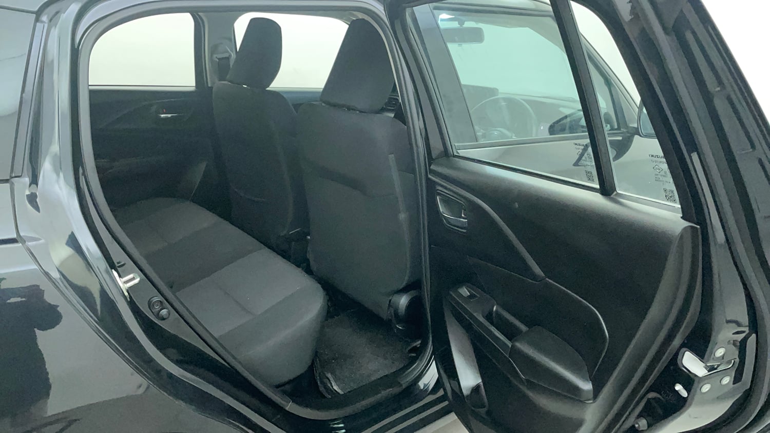 Used 2026 Maruti Suzuki Swift VXi (O) AMT Petrol Automatic interior RIGHT SIDE REAR DOOR CABIN VIEW