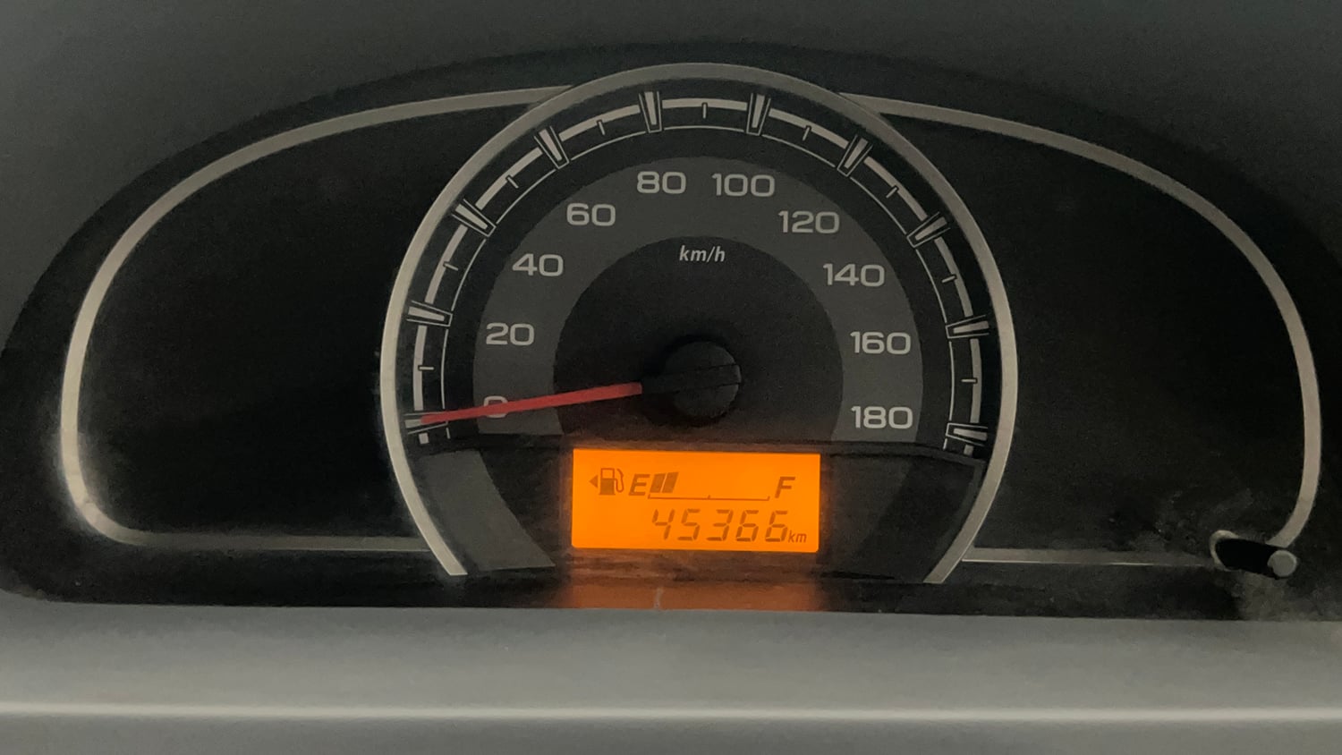 Used 2014 Maruti Suzuki Alto 800 Vxi Petrol Manual interior CLUSTERMETER VIEW
