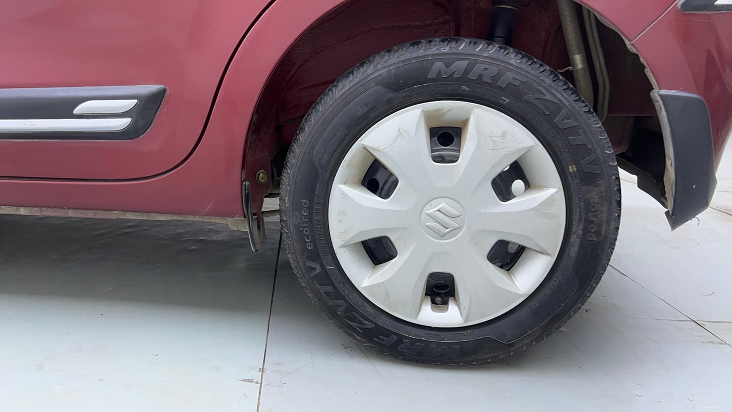 Used 2023 Maruti Suzuki Wagon R VXI 1.0 CNG Cng Manual tyres LEFT REAR TYRE RIM VIEW