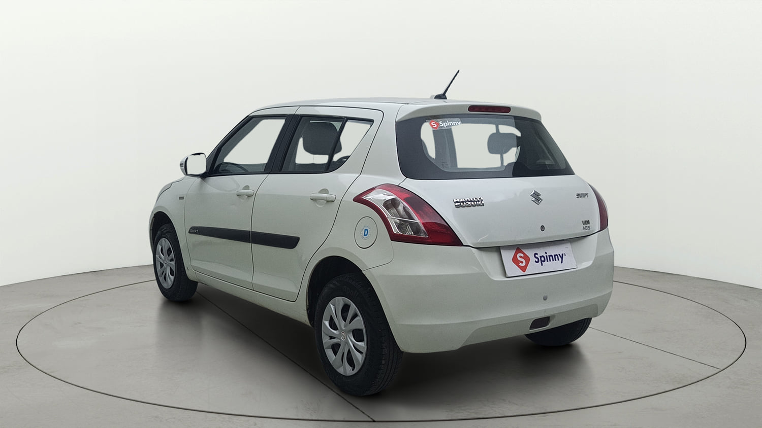 Used 2015 Maruti Suzuki Swift VDi Diesel Manual exterior LEFT REAR CORNER VIEW