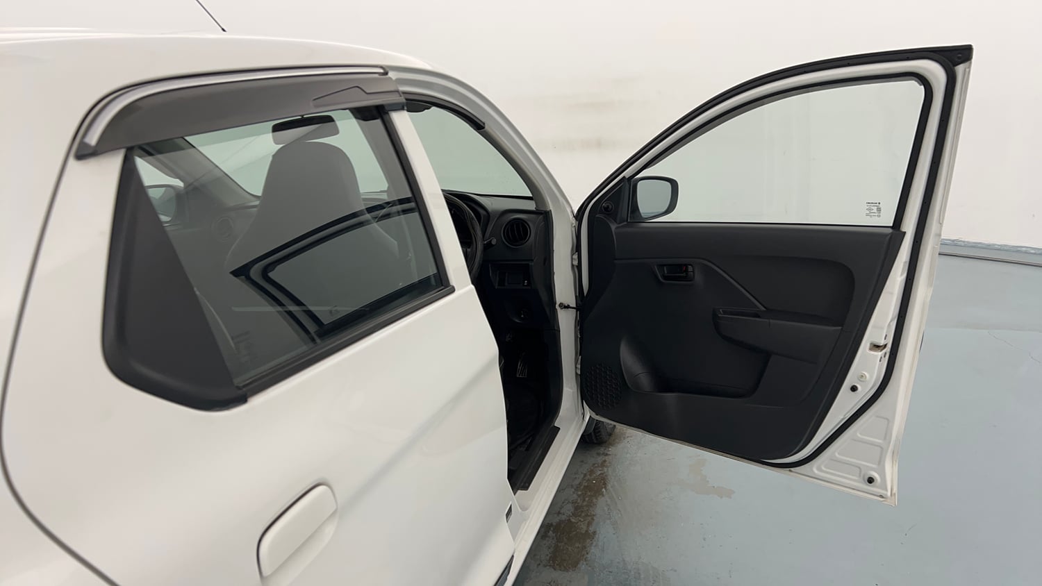 Used 2025 Maruti Suzuki Alto K10 VXi (O) AGS Petrol Automatic interior RIGHT FRONT DOOR OPEN VIEW