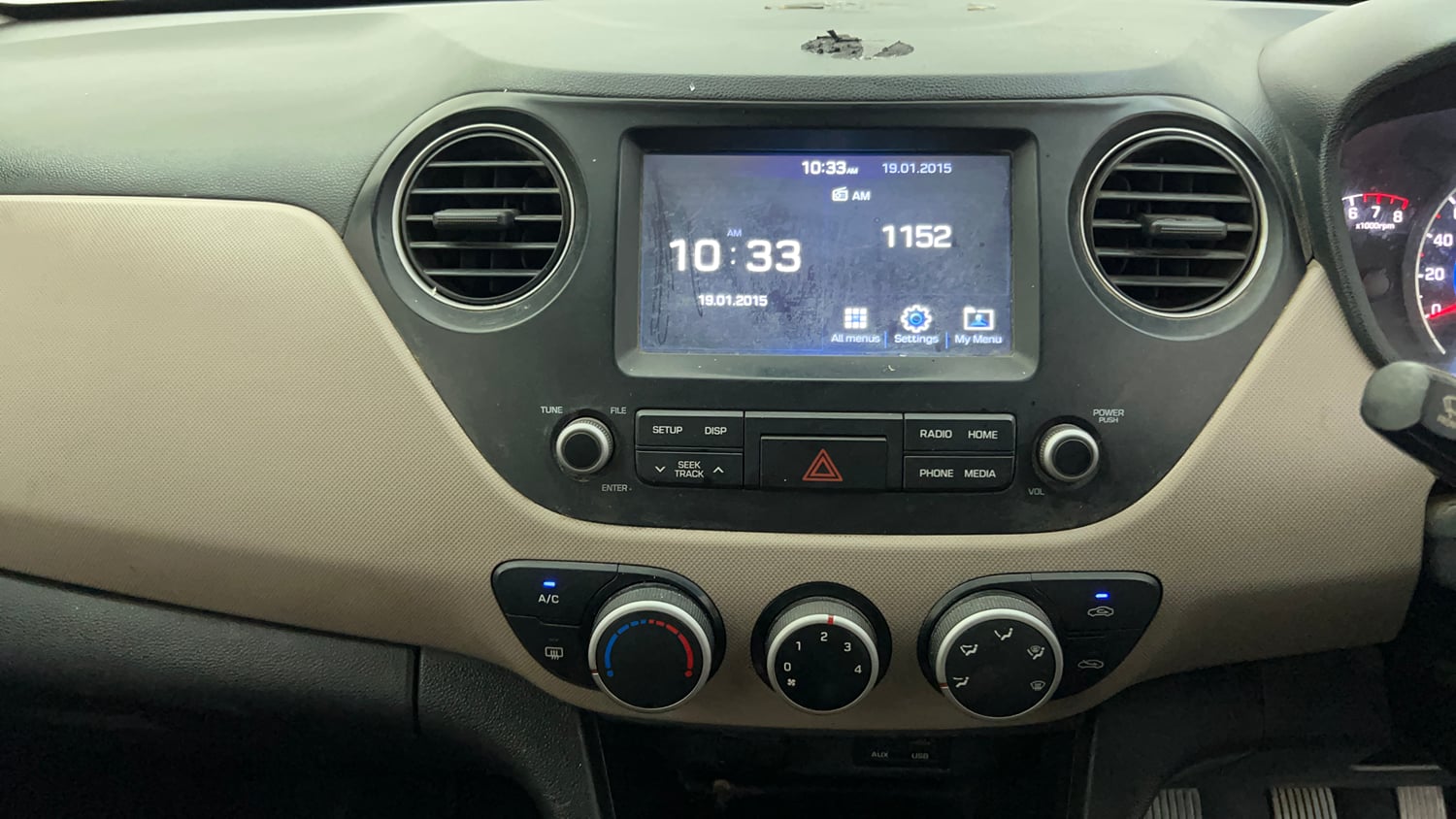Used 2018 Hyundai Grand i10 Sportz 1.2 Kappa VTVT Petrol Manual interior MUSIC SYSTEM & AC CONTROL VIEW