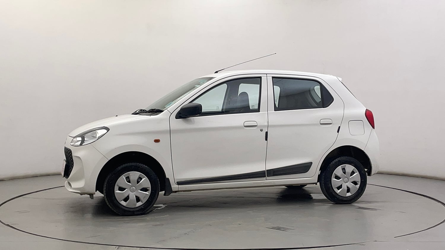 Used 2023 Maruti Suzuki Alto K10 VXi S-CNG Cng Manual exterior LEFT SIDE VIEW