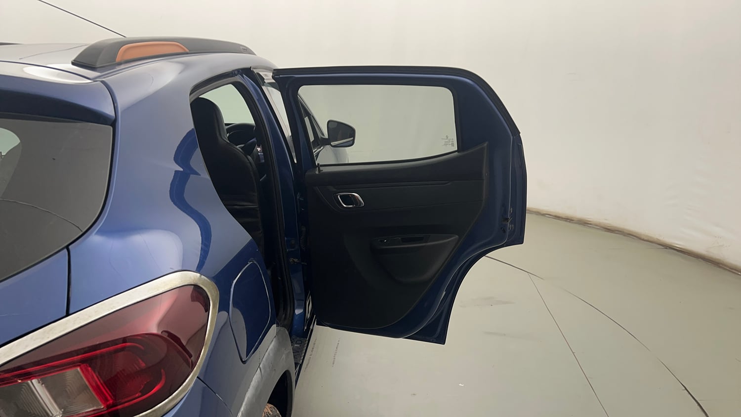 Used 2021 Renault Kwid CLIMBER 1.0 Opt Petrol Manual interior RIGHT REAR DOOR OPEN VIEW