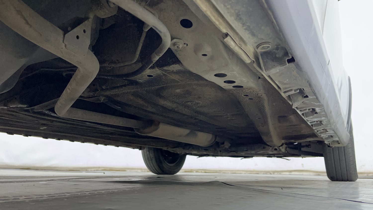 Used 2022 Maruti Suzuki Ignis Delta 1.2 AMT Petrol Automatic extra REAR RIGHT UNDERBODY VIEW