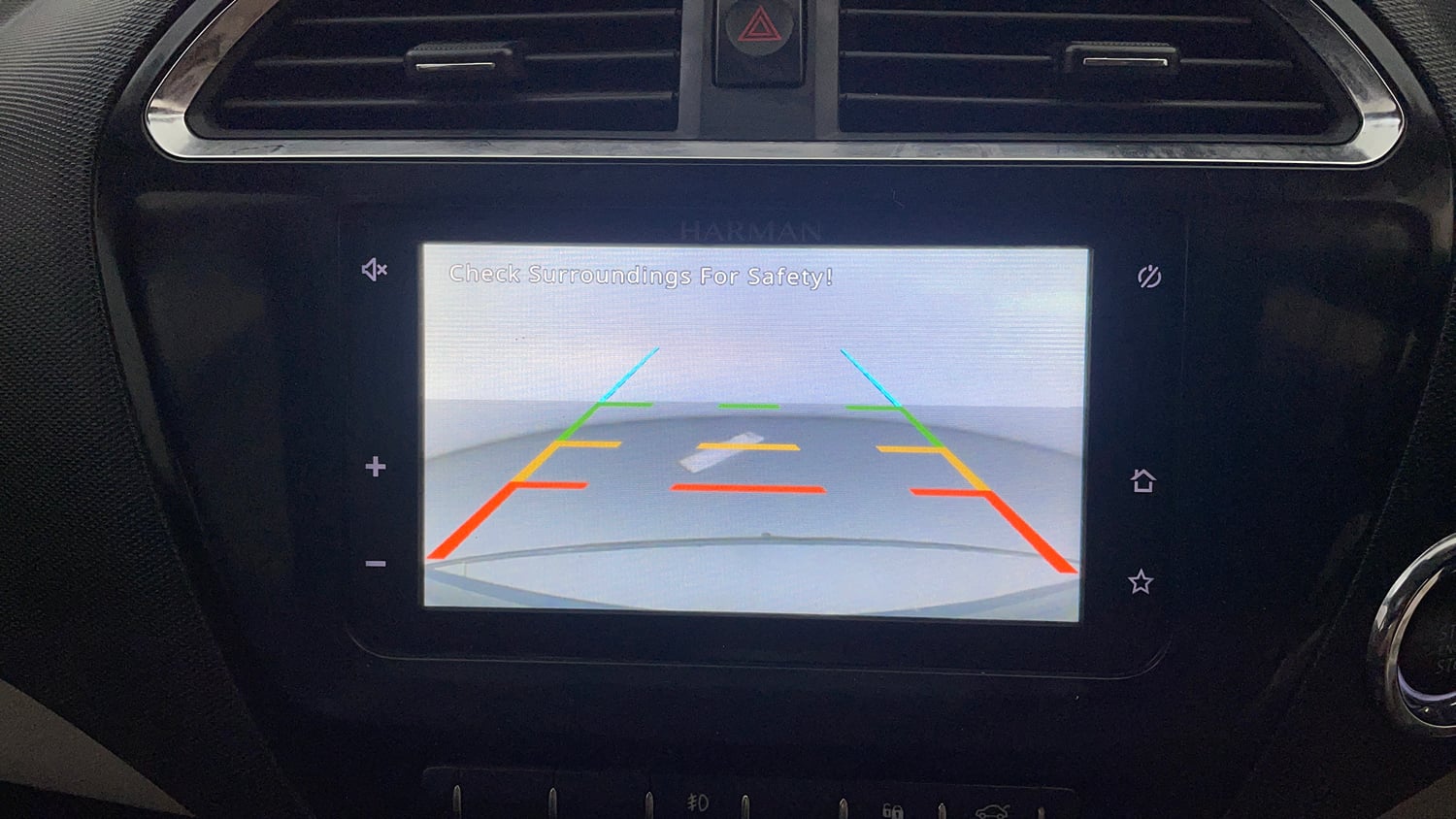 Used 2022 Tata Tigor XZ Plus Petrol Manual top_features Rear camera