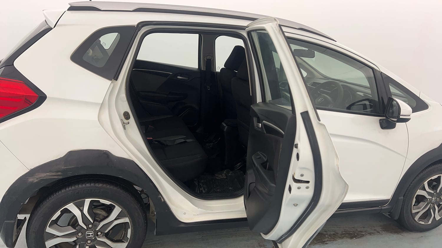 Used 2018 Honda WR-V VX MT Petrol Petrol Manual interior RIGHT SIDE REAR DOOR CABIN VIEW
