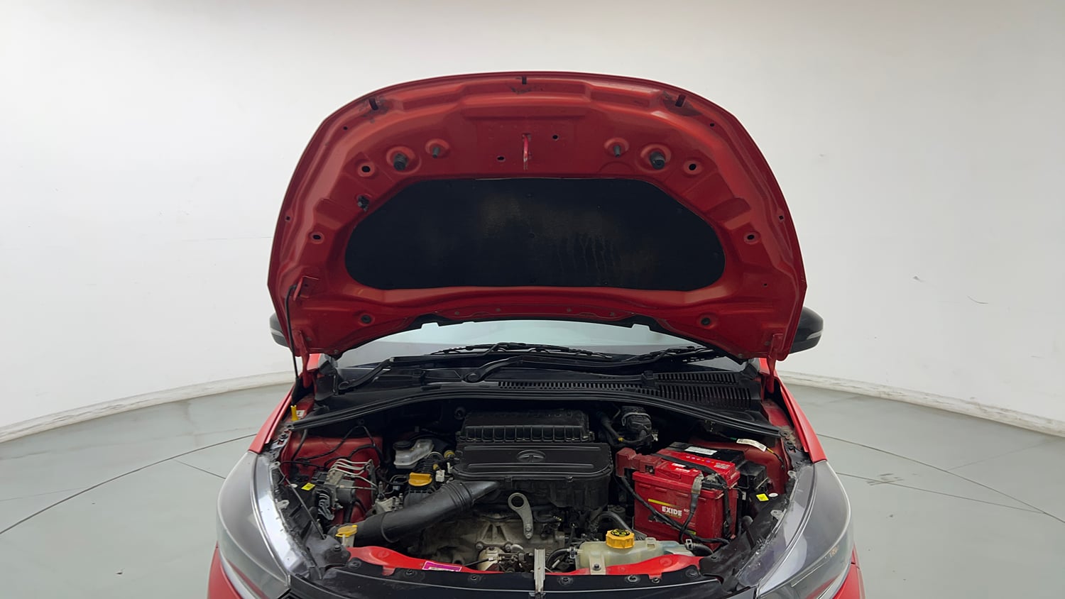 Used 2022 Tata Tiago XT Petrol Manual engine ENGINE & BONNET OPEN FRONT VIEW