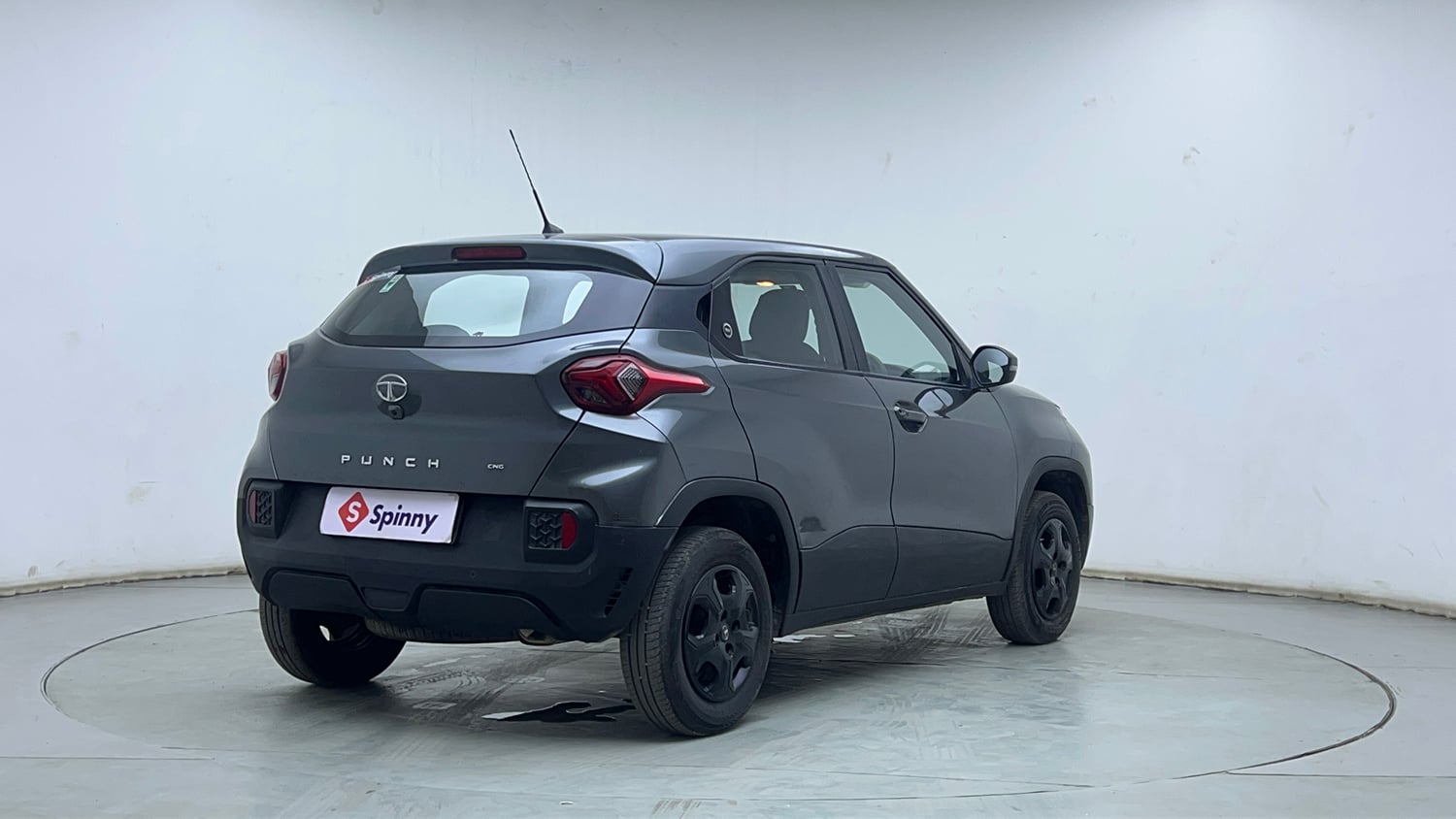 Used 2024 Tata Punch Accomplished iCNG Cng Manual exterior RIGHT REAR CORNER VIEW