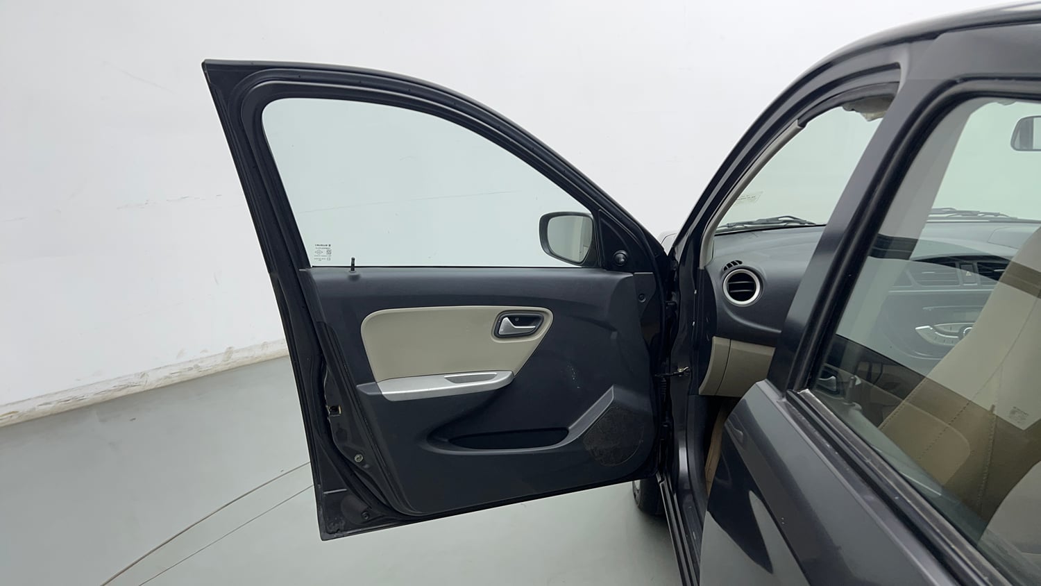 Used 2017 Maruti Suzuki Alto K10 VXi Petrol Manual interior LEFT FRONT DOOR OPEN VIEW