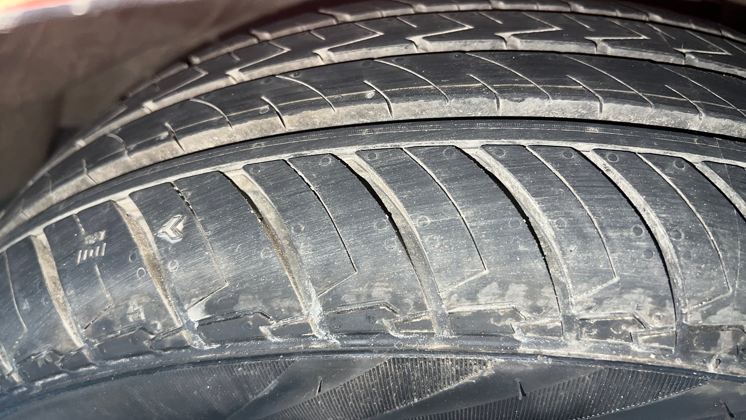 Used 2017 Honda Jazz V AT Petrol Petrol Automatic tyres RIGHT FRONT TYRE TREAD VIEW