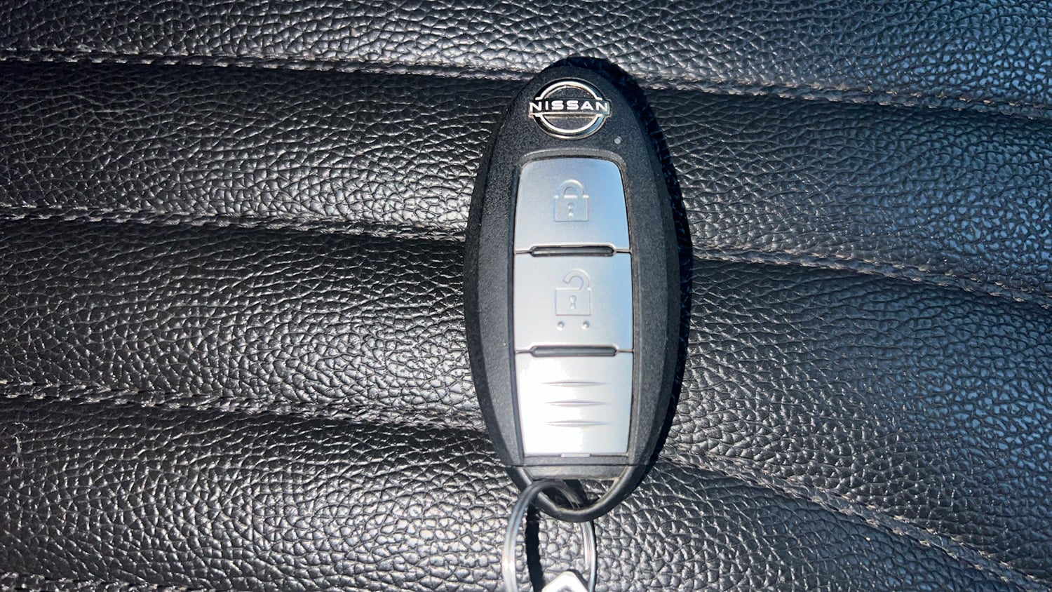 Used 2024 Nissan Magnite XV Premium Turbo CVT Dual Tone Petrol Automatic extra CAR KEY VIEW