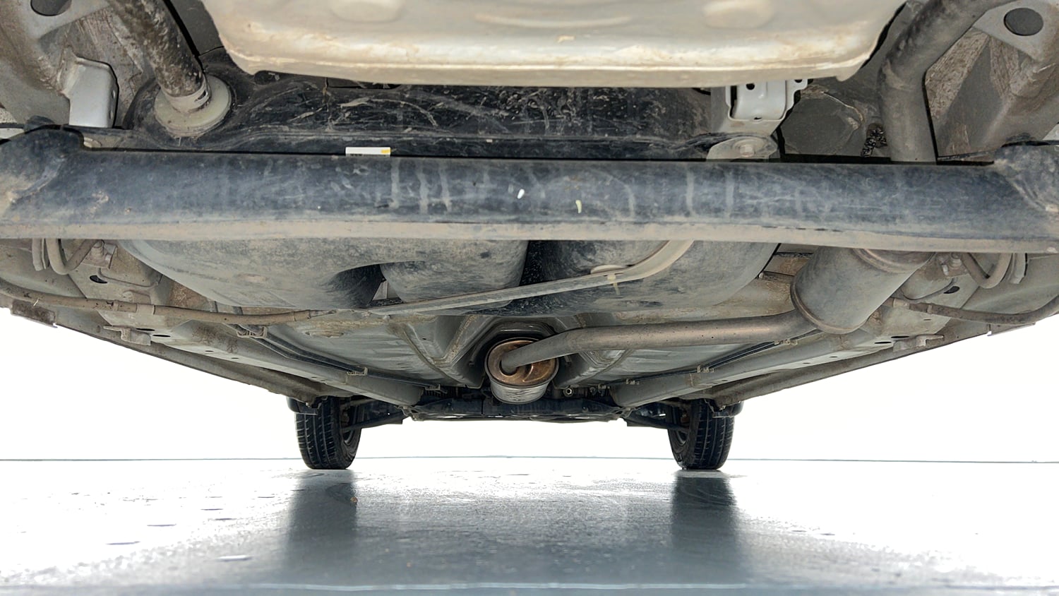 Used 2025 Maruti Suzuki Alto K10 VXi (O) AGS Petrol Automatic extra REAR UNDERBODY VIEW (TAKEN FROM REAR)