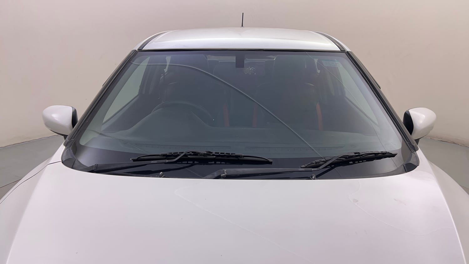 Used 2020 Toyota Glanza G CVT Petrol Automatic exterior FRONT WINDSHIELD VIEW