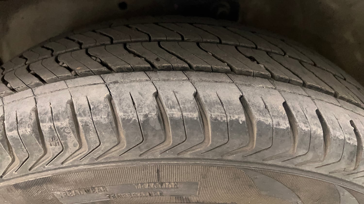 Used 2018 Maruti Suzuki Celerio VXi CNG Cng Manual tyres LEFT FRONT TYRE TREAD VIEW
