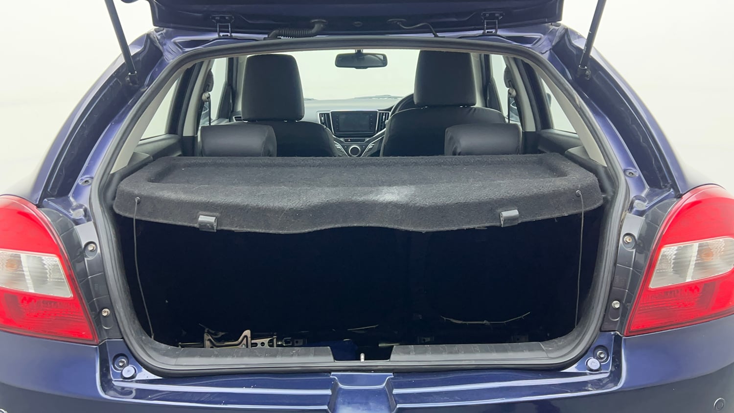 Used 2020 Toyota Glanza G Petrol Manual interior DICKY INSIDE VIEW