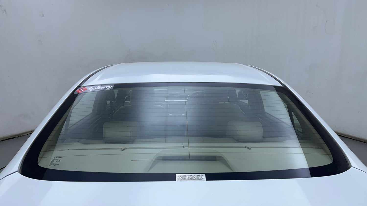 Used 2020 Maruti Suzuki Ciaz Alpha Hybrid 1.5 AT Petrol Automatic exterior BACK WINDSHIELD VIEW