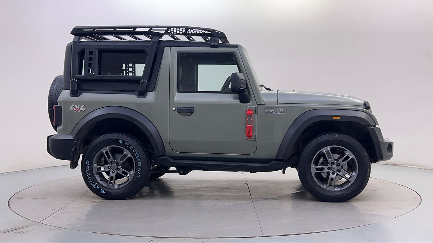 Used 2021 mahindra Thar LX Hard Top Petrol MT 4WD Petrol Manual exterior RIGHT SIDE VIEW