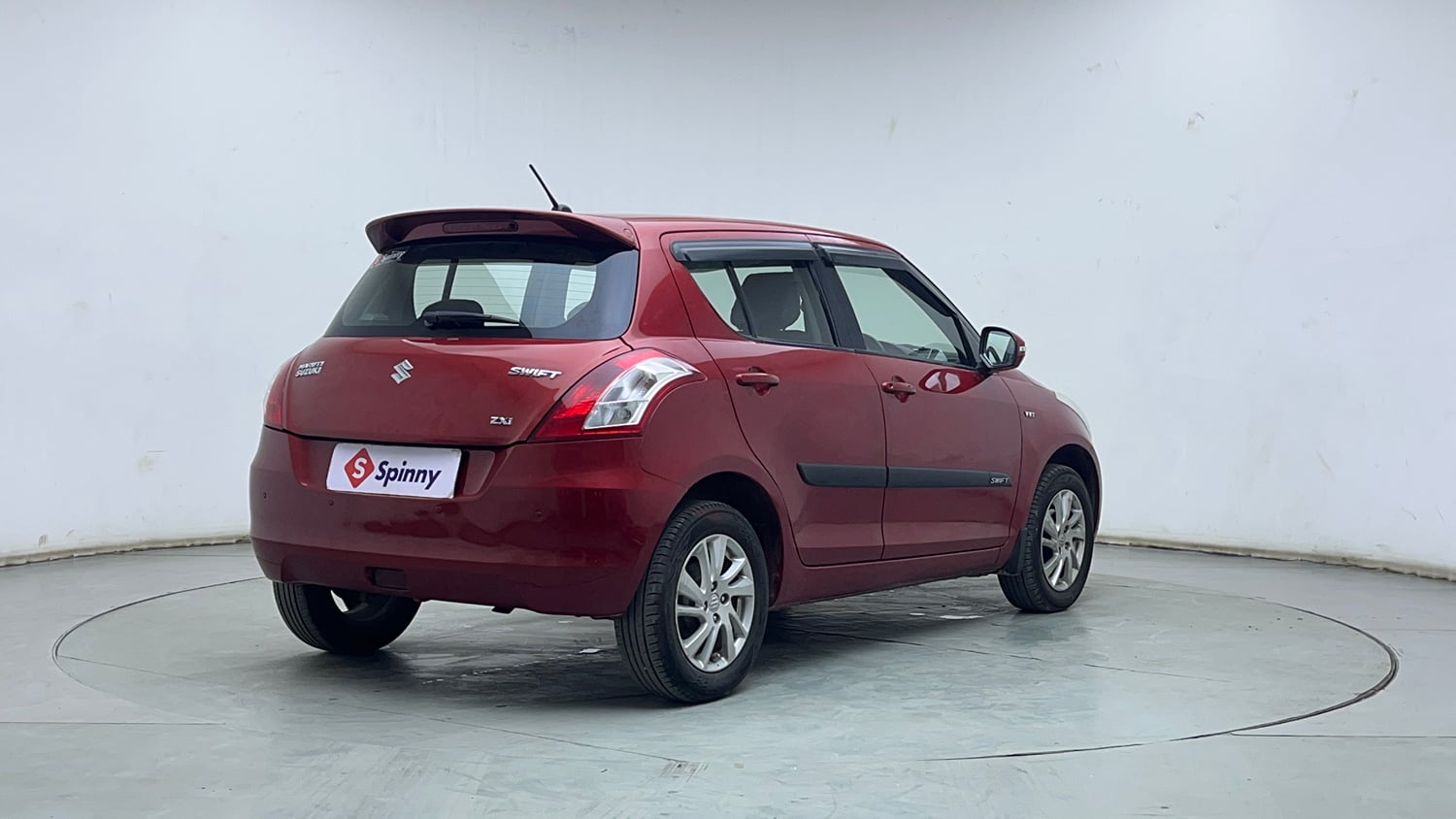 Used 2014 Maruti Suzuki Swift ZXi Petrol Manual exterior RIGHT REAR CORNER VIEW