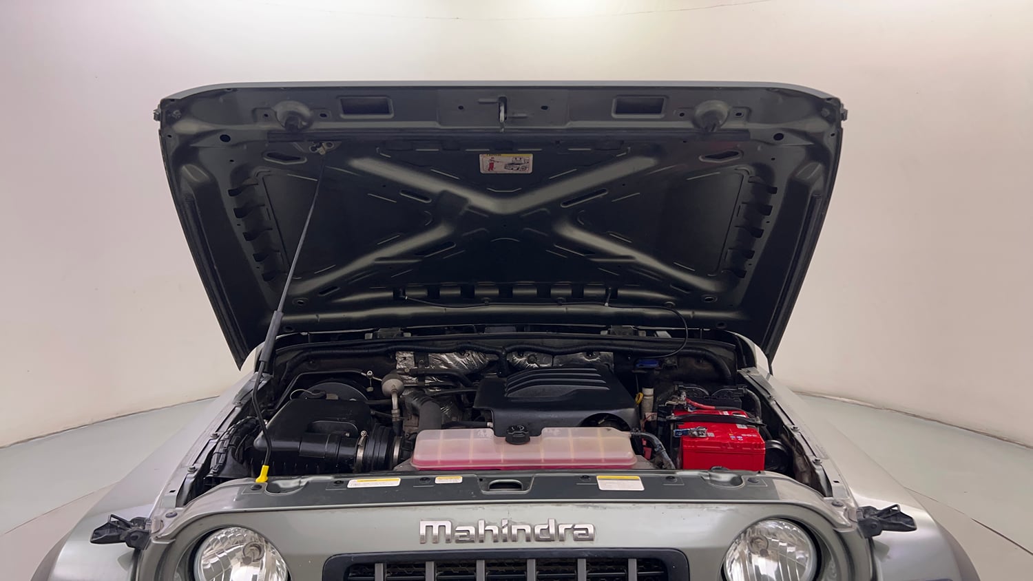 Used 2021 mahindra Thar LX Hard Top Petrol MT 4WD Petrol Manual engine ENGINE & BONNET OPEN FRONT VIEW