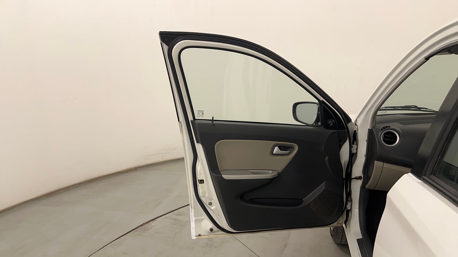 Used 2016 Maruti Suzuki Alto K10 VXi Petrol Manual interior LEFT FRONT DOOR OPEN VIEW