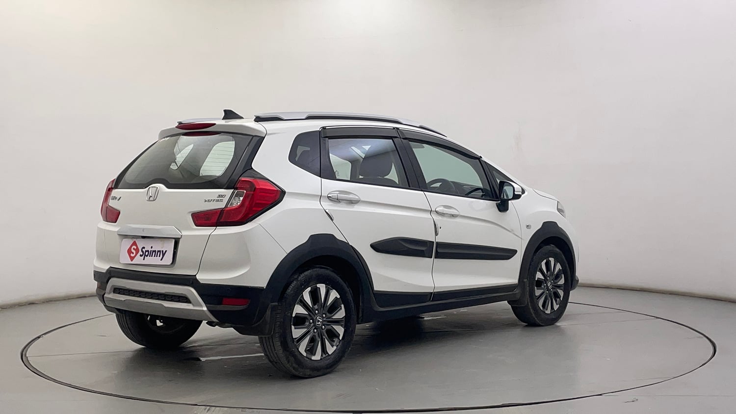 Used 2021 Honda WR-V SV MT Diesel Diesel Manual exterior RIGHT REAR CORNER VIEW