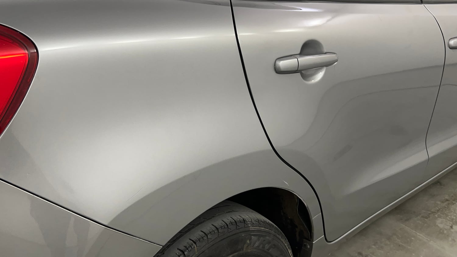 Used 2017 Maruti Suzuki Baleno Delta 1.2 AT Petrol Automatic dents MINOR SCRATCH