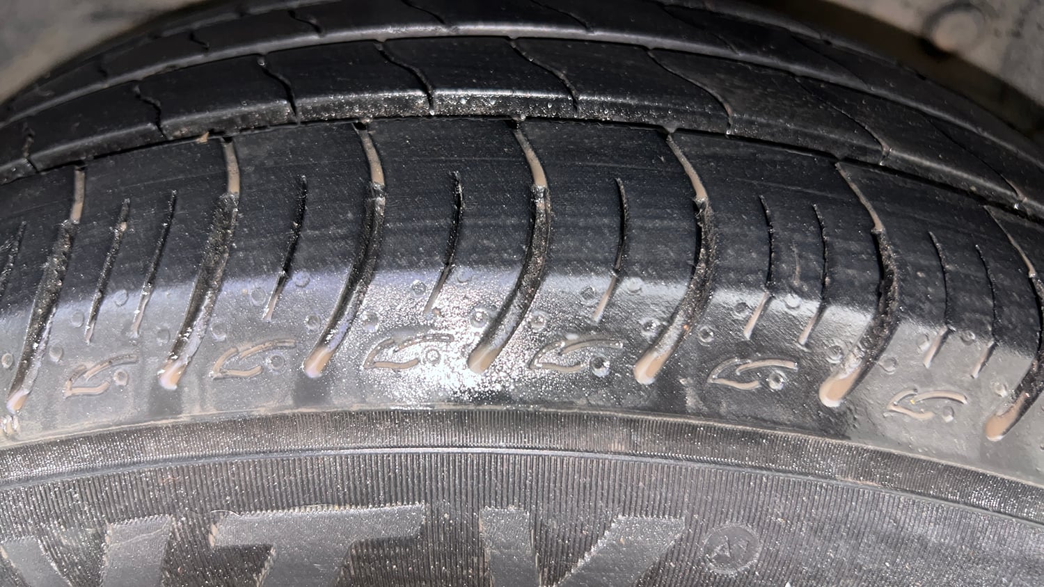 Used 2014 Toyota Etios G Petrol Manual tyres RIGHT REAR TYRE TREAD VIEW