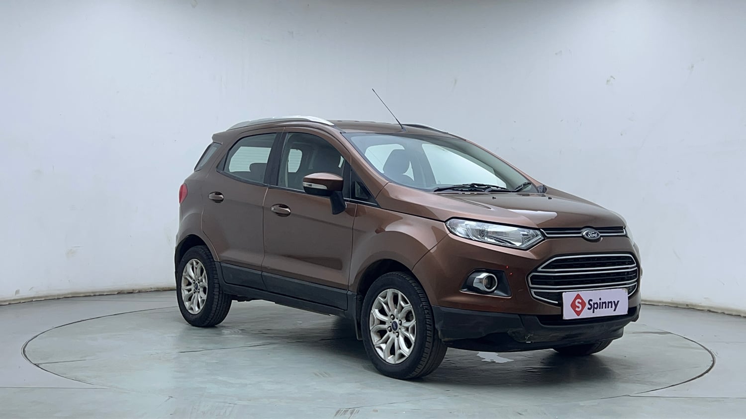 Used 2016 Ford EcoSport Titanium 1.5L Ti-VCT AT Petrol Automatic exterior RIGHT FRONT CORNER VIEW