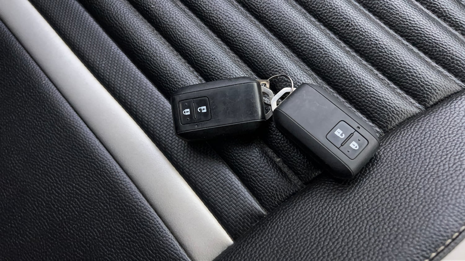 Used 2020 Maruti Suzuki Baleno Zeta Automatic Petrol Automatic extra CAR KEY VIEW