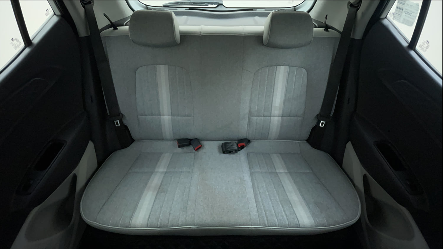Used 2022 Hyundai Grand i10 Nios Asta AMT 1.2 Kappa VTVT Petrol Automatic interior REAR SEAT CONDITION VIEW
