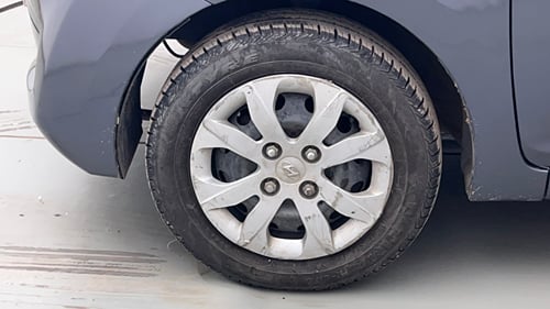 Used 2015 Hyundai Eon 1.0 Kappa Magna + Petrol Manual tyres LEFT FRONT TYRE RIM VIEW