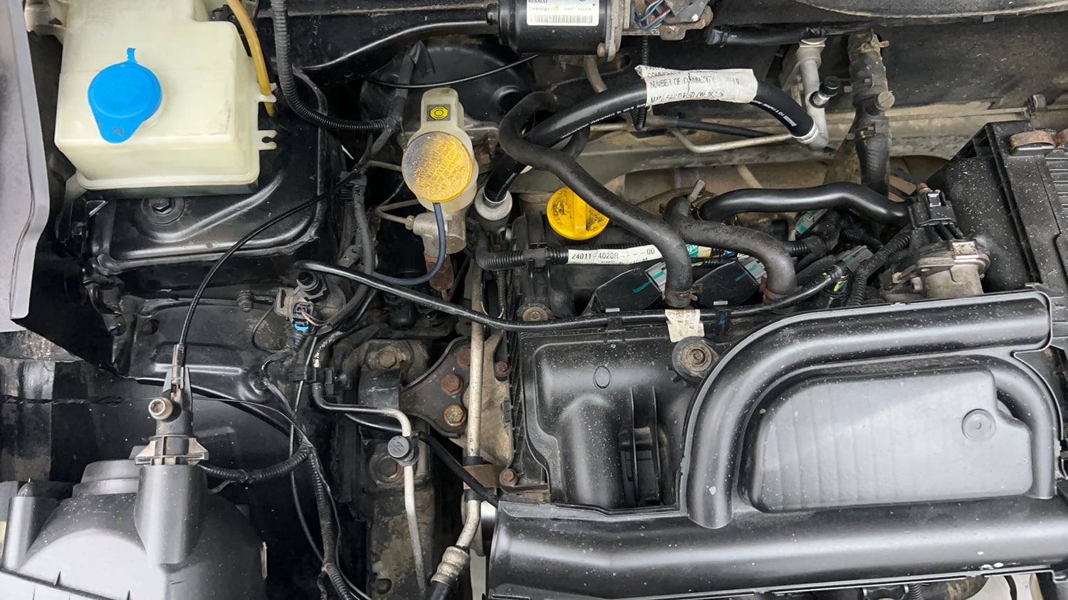 Used 2016 Renault Kwid RXL Petrol Manual engine ENGINE RIGHT SIDE VIEW