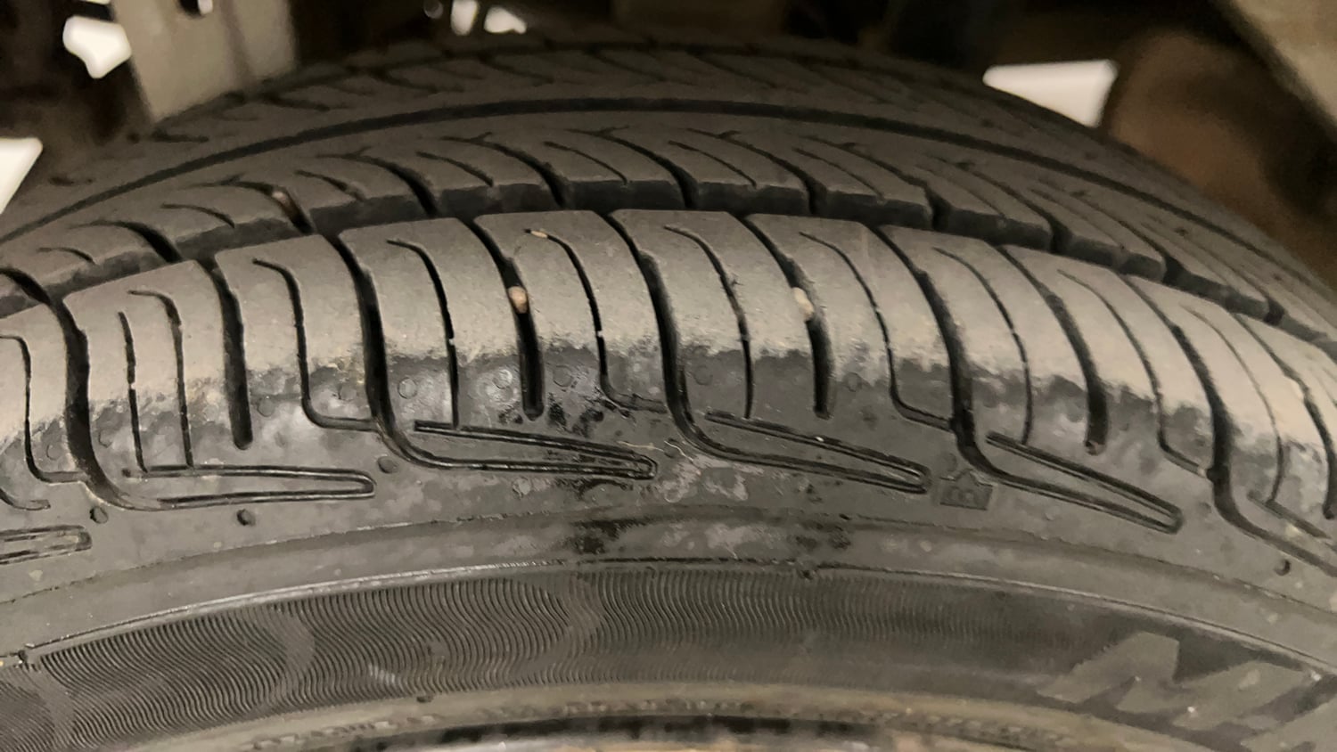 Used 2016 Maruti Suzuki Alto K10 VXi Petrol Manual tyres RIGHT REAR TYRE TREAD VIEW