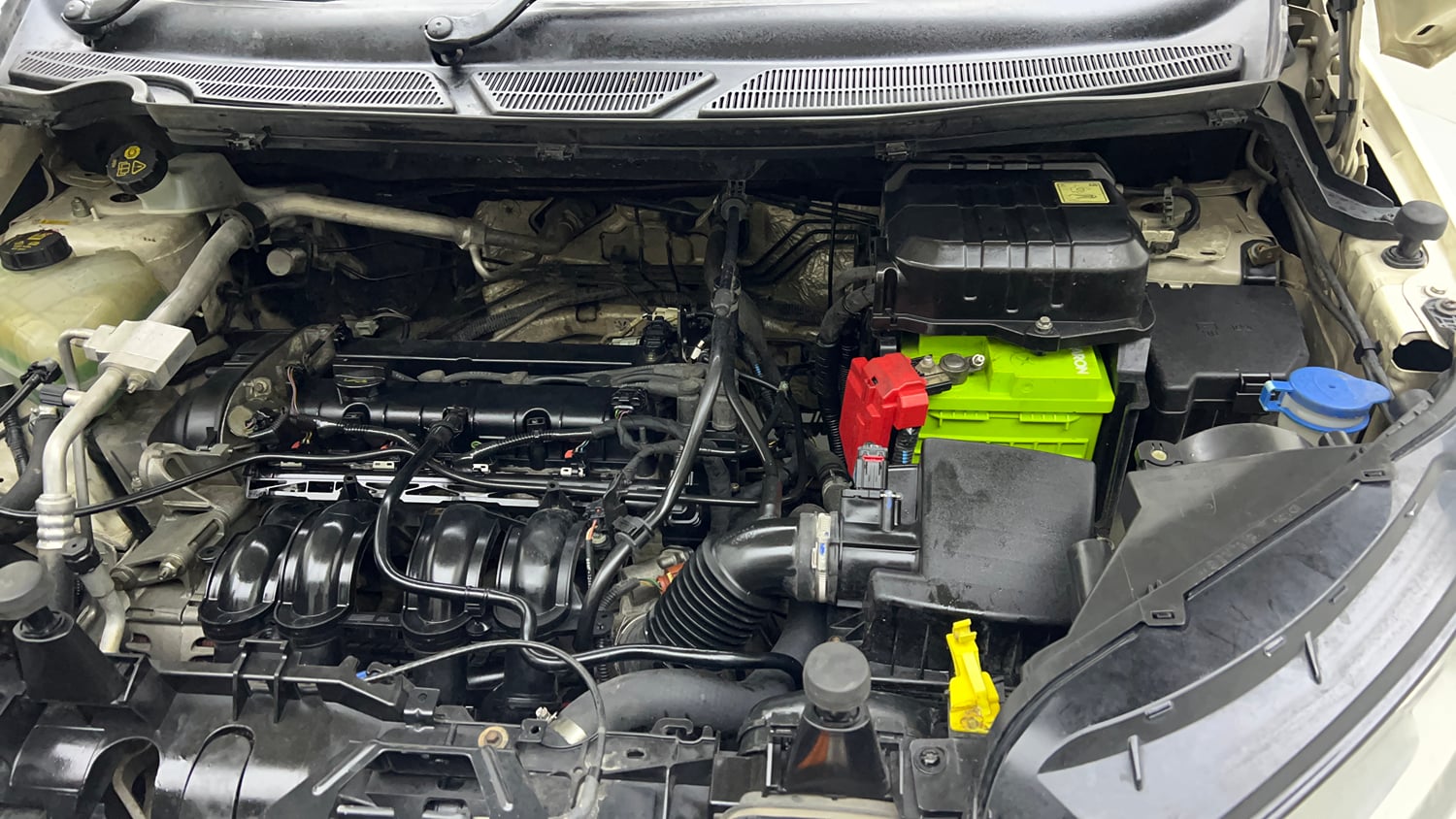 Used 2016 Ford EcoSport Trend 1.5L Ti-VCT Petrol Manual engine ENGINE LEFT SIDE VIEW