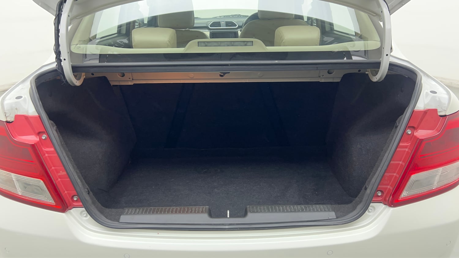 Used 2023 Maruti Suzuki Dzire VXi Petrol Manual interior DICKY INSIDE VIEW
