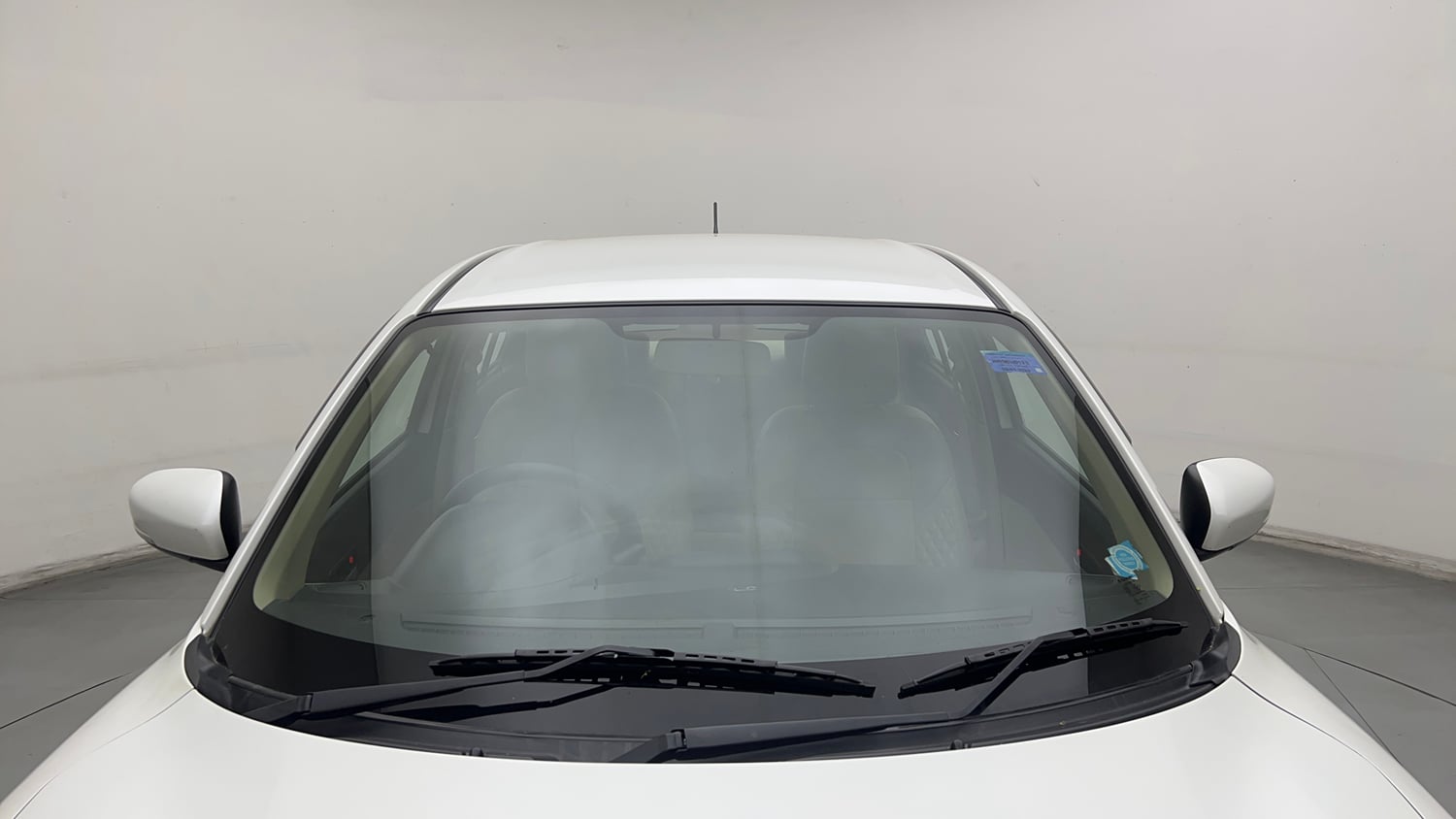Used 2023 Maruti Suzuki Dzire VXi Petrol Manual exterior FRONT WINDSHIELD VIEW